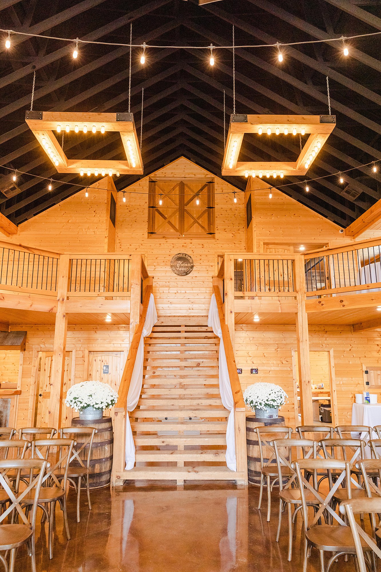 Gallery The Venue at Stockton Lake Stockton, MO